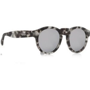 Illesteva Women's Leonard Sunglasses